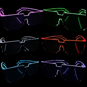 Lente Robotico 8 Bit Led / Luminoso de Colores x1