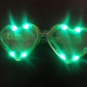 Anteojo gigantes luminoso corazon x 1